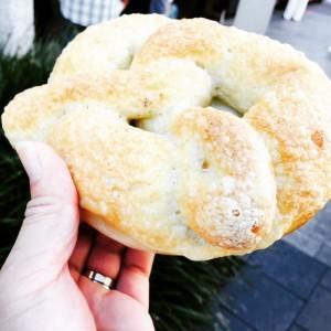 Perth-Home-Grown-Temptations-Cheese-Pretzel