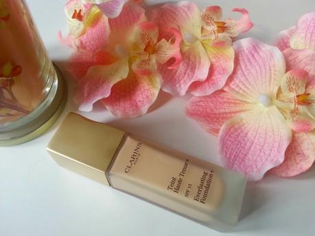 Clarins Everlasting Foundation + SPF 15 Review