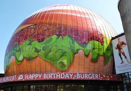 Berlin Planetarium made to look like a burger