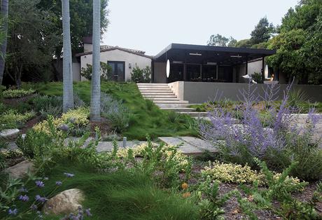 LA home with yard of drought-resistant plants