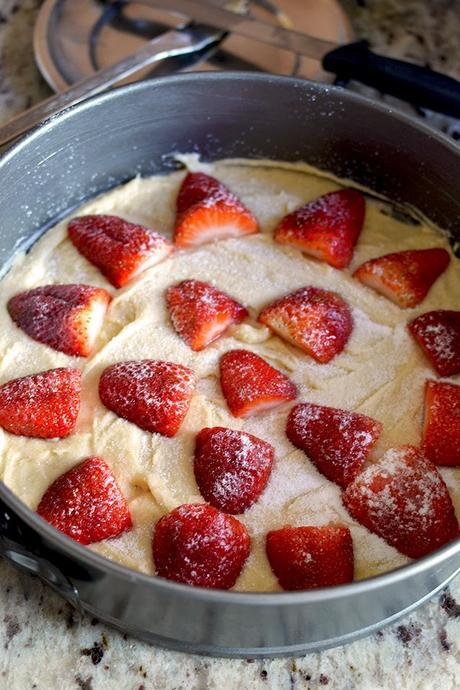 Fresh Strawberry Cake