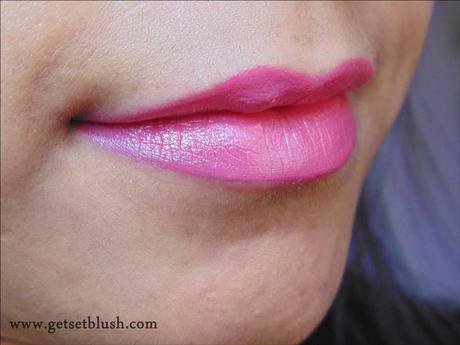 Colorbar Deep Matte Lip Crème in Deep Rose and Deep Earth-Review,Lip Swatches