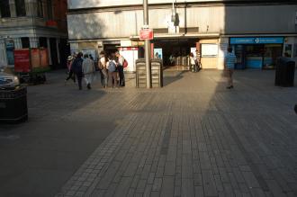 Holbein Place crossing, Sloane Square - Shared Space