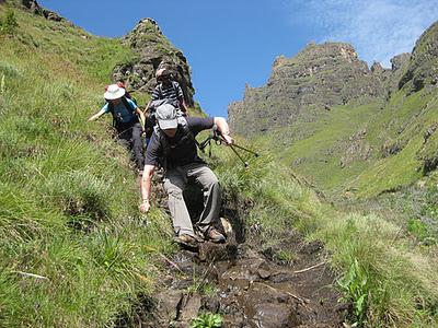 A 3 day hike in the Cathedral Peak Area - December 2011