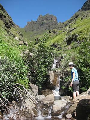 A 3 day hike in the Cathedral Peak Area - December 2011