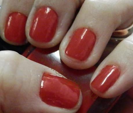 niyot fire red nail polish