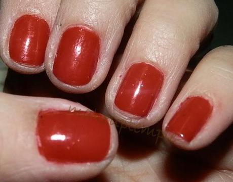 niyot fire red nail polish