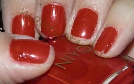 niyot fire red nail polish 