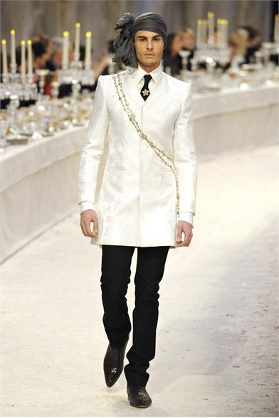 CHANEL: Pre-Fall 2012/2013