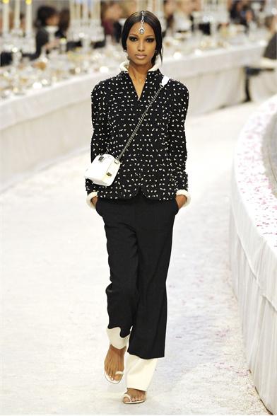 CHANEL: Pre-Fall 2012/2013