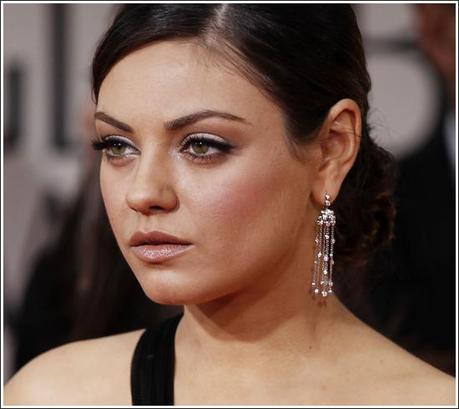 Get The Look:Golden Globes : Mina Kunis @ Golden Globes