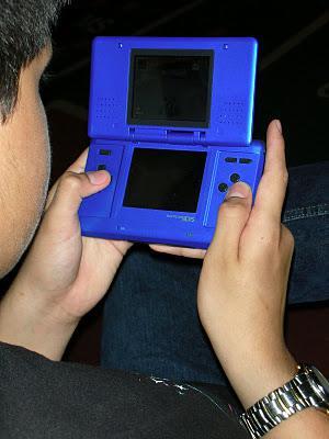 Kids who always choose electronics first Kids who always choose electronics first