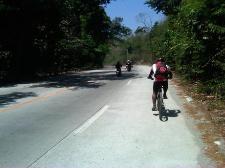 Kalongkong Hiker - Manila to Subic Ride (23)