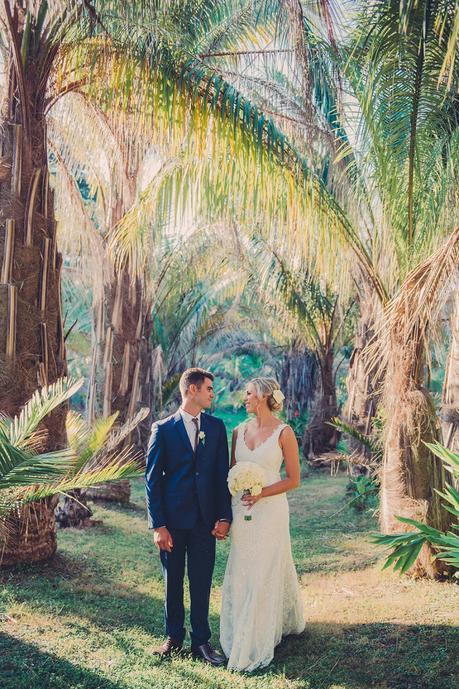 A Gorgeous Garden Love Story by Lola Photography (shot in 30 minutes by the bridesmaid!)