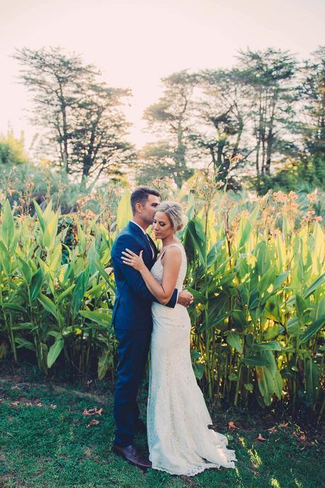 A Gorgeous Garden Love Story by Lola Photography (shot in 30 minutes by the bridesmaid!)