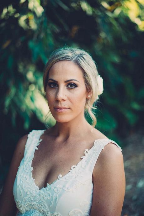 A Gorgeous Garden Love Story by Lola Photography (shot in 30 minutes by the bridesmaid!)