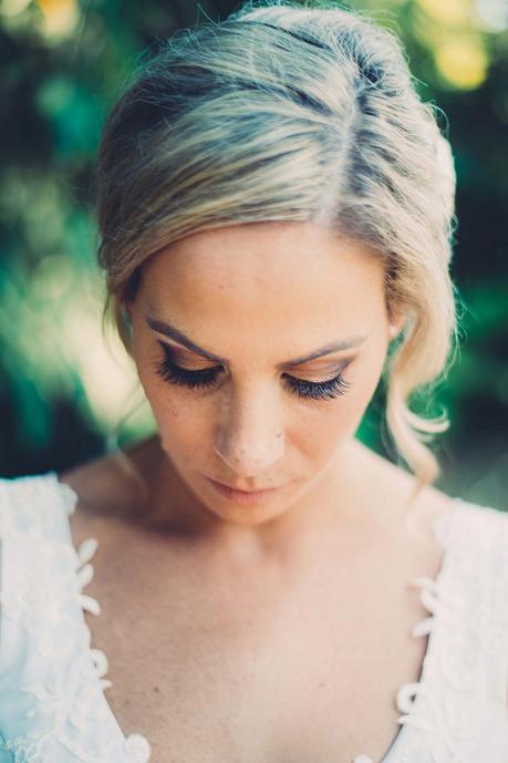 A Gorgeous Garden Love Story by Lola Photography (shot in 30 minutes by the bridesmaid!)
