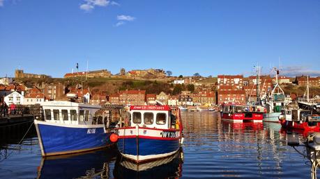 YORKSHIRE & VICTORIAN LITERATURE - WHITBY