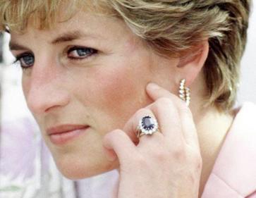 Princess-Diana-engagement-ring