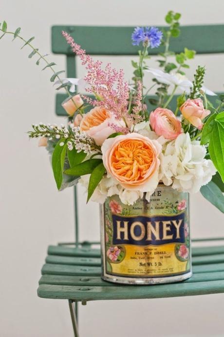 flowers-in-honey-tin