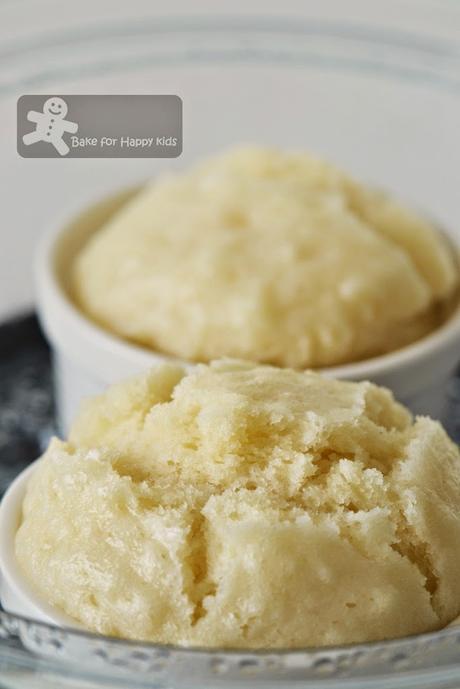 Japanese Yogurt Steamed Cake (Yogurt Mushi-pan) ヨーグルト蒸しパン Japanese Yogurt Steamed Cake (Yogurt Mushi-pan) ヨーグルト蒸しパン