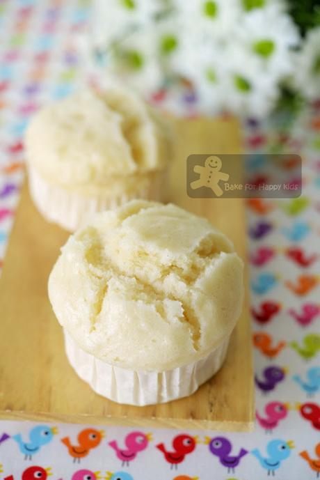 Japanese yogurt steamed cake mushi-pan Japanese yogurt steamed cake mushi-pan