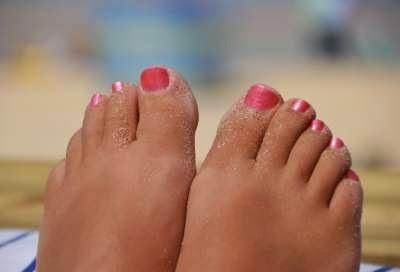 pedicure feet