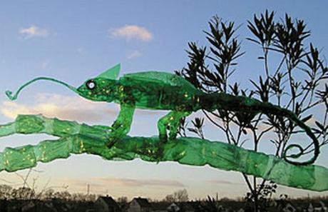 Top 10 Amazing Sculptures Made From Plastic Bottles