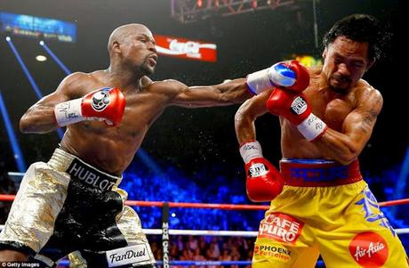fight of the century - Floyd Mayweather beats Manny Pacquiao