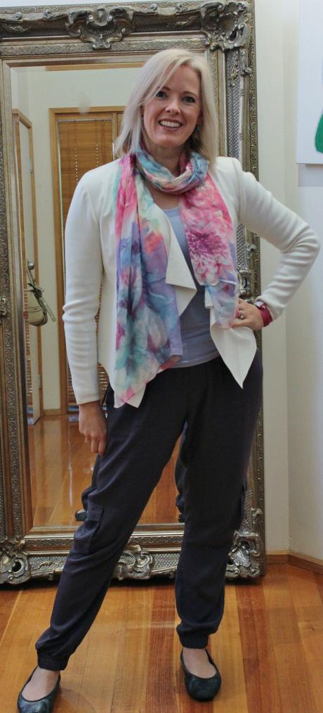 How to Style Jogger Pants