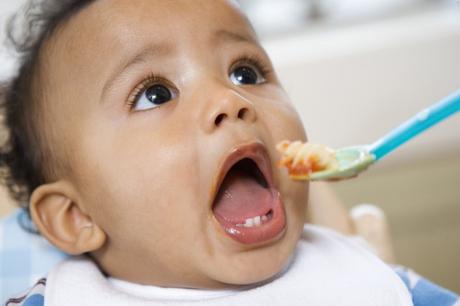 5 Tips to a smooth and gentle weaning