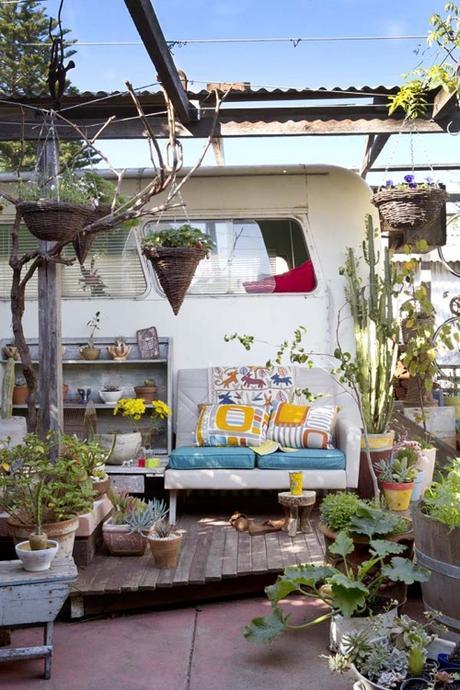 boho-backyard-design-files-caravan