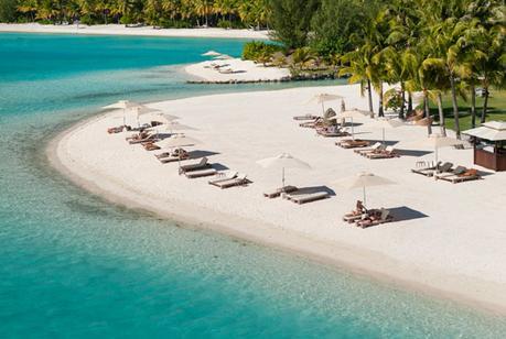 The TOP 8 Islands in the South Pacific to Honeymoon (or even say “I do”!)