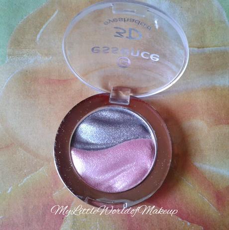 Essence 3D Eyeshadow in Irresistible First Love Review Essence 3D Eyeshadow in Irresistible First Love Review