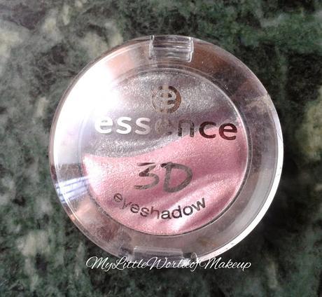 Essence 3D Eyeshadow in Irresistible First Love Review Essence 3D Eyeshadow in Irresistible First Love Review
