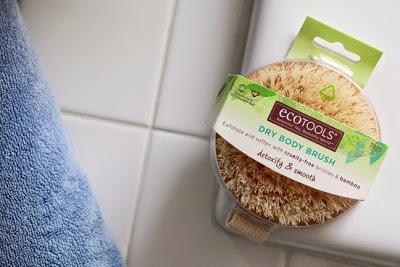 Scrub for the Sun - EcoTools Dry Body Brush