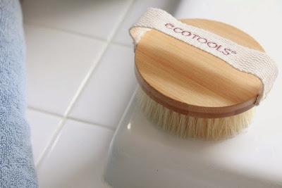 Scrub for the Sun - EcoTools Dry Body Brush