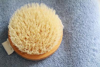 Scrub for the Sun - EcoTools Dry Body Brush