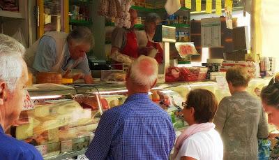 [Italy: Instructions for Use] How to Shop for Groceries Like an Italian