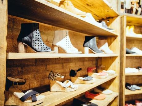 TOMS retail store, Manhattan