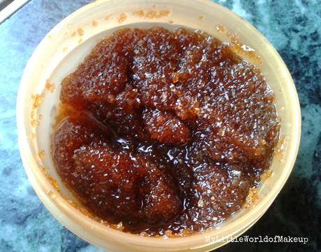 SaND for Soapaholics Body Scrub in Sugar Trap Review