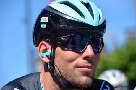 Mark Cavendish, Tour de France 2014, wearing Oakley Jawbreaker.