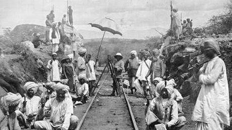 man eaters of Tsavo ...trouble at lunatic express line !!