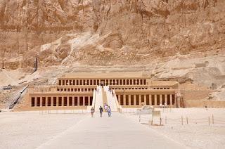 Adventures in Egypt: The Valley of the Kings and Queens - By Donkey!