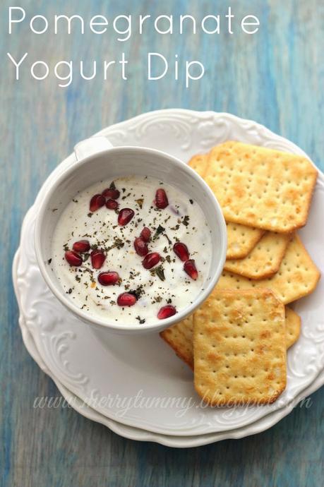 Pomegranate and Yogurt Dip: Anaar Ka Raita: Healthy Summer Recipe