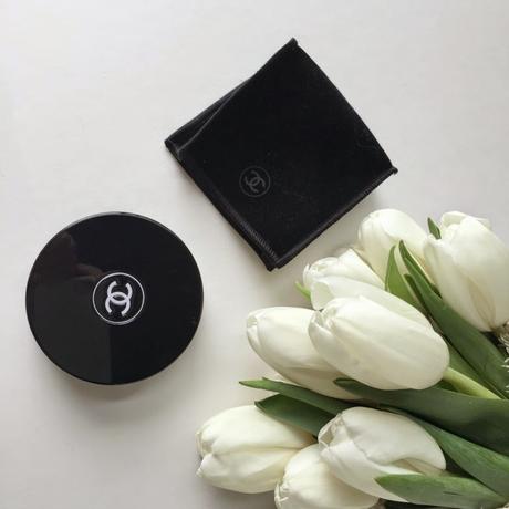 My Secrets To A Dramatic Topknot and Repurposing Chanel Compacts