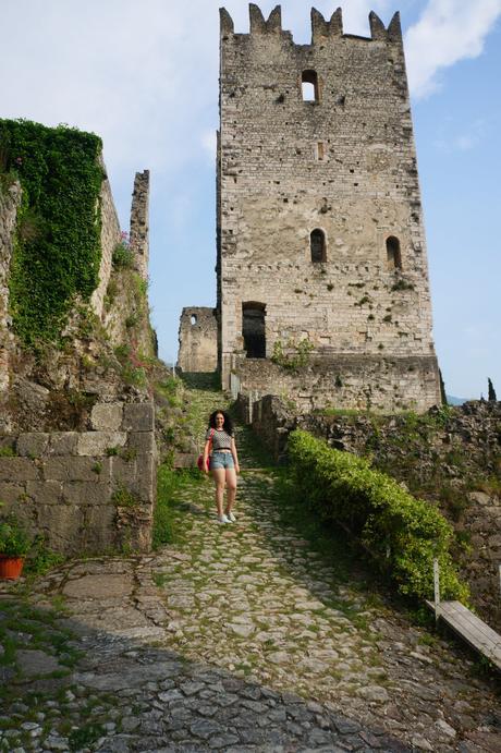 climbing_to_castello_di_arco_italy_5