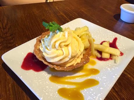 Brunch at the Elephant Walk with Blog and Tweet Boston