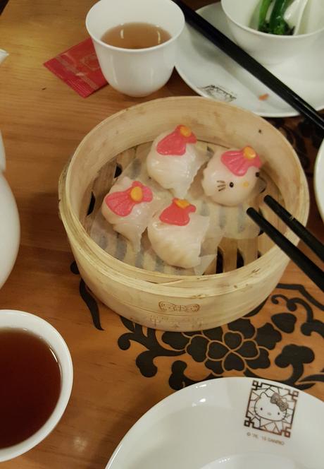 Daisybutter - Hong Kong Lifestyle and Fashion Blog: Hello Kitty Chinese cuisine restaurant, HK foodies, Yau Ma Tei food recommendations