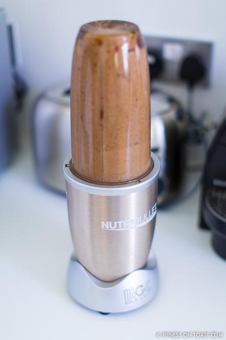 AVOCADO CHOCOLATE MOUSSE! Fitness On Toast Faya Blog Girl Healthy Recipe Food Nutrition Health Diet Dessert Indulge Chocolate Mousse Avocado Lighter Choice Tasty Delicious Treat-7